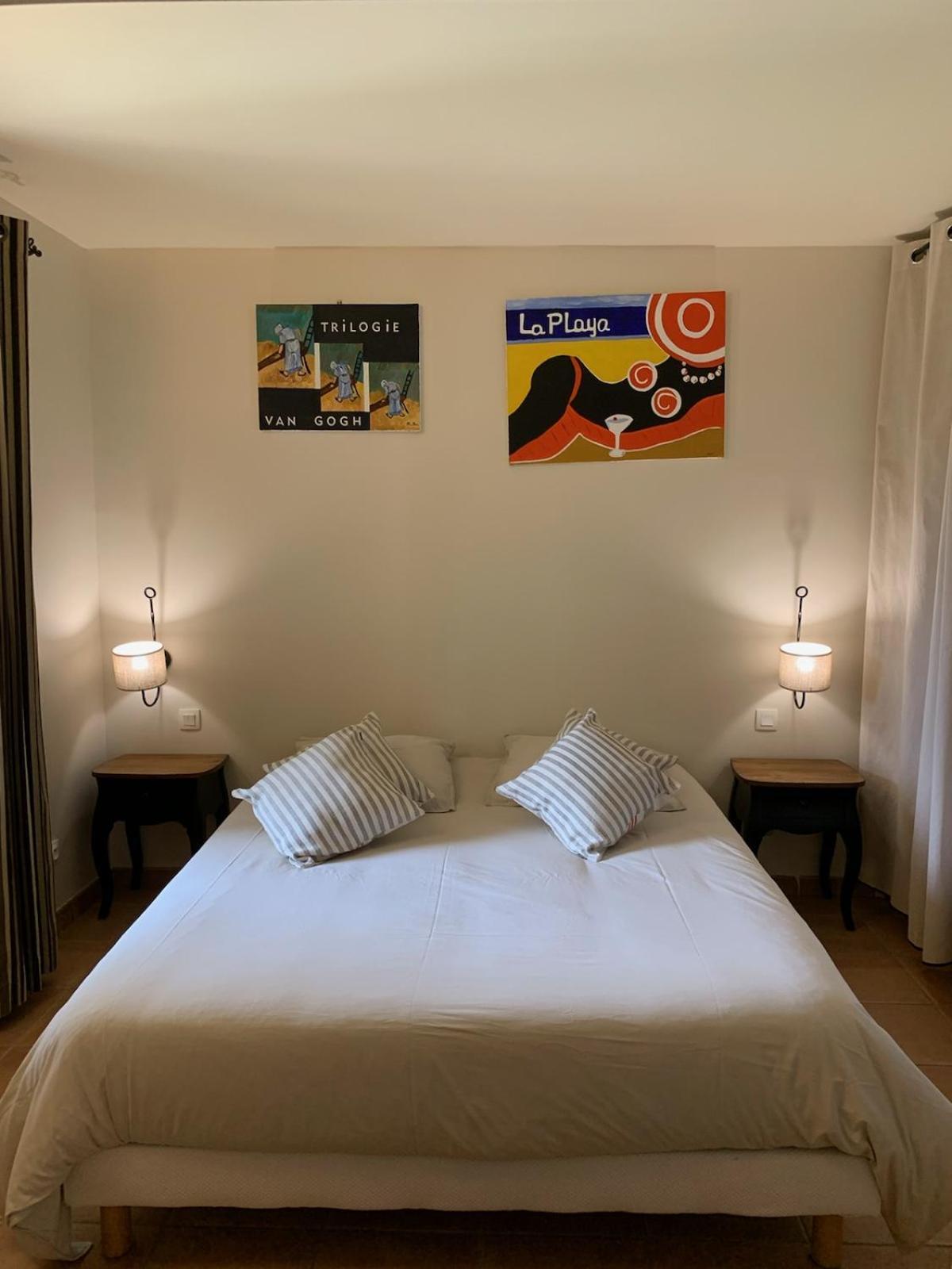 Appartement Cosy Avec Climatisation Reversible Golf De Saumane Bagian luar foto